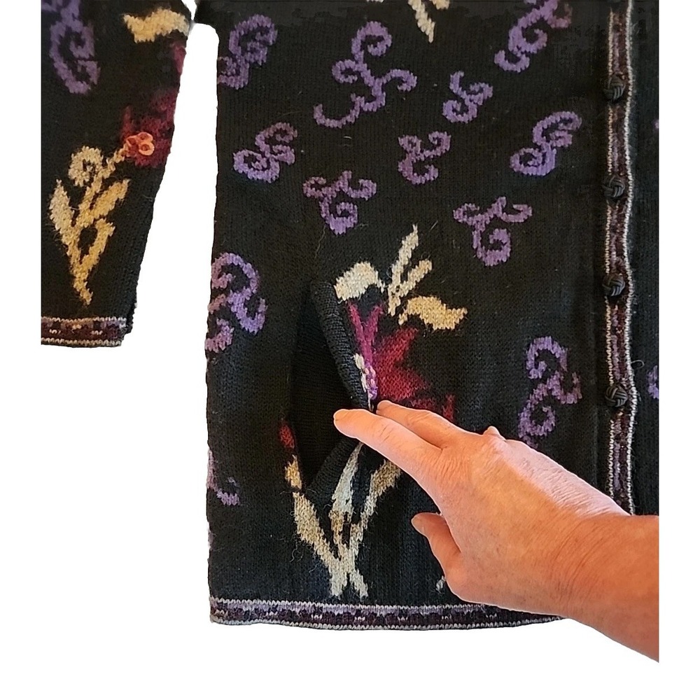 VTG Womens Cardigan Sz PL Black Floral Embroidered Sweater Nordic Scandi Cottage - Picture 4 of 11